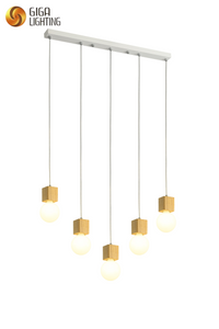 White ceiling pendant with E27 bulb